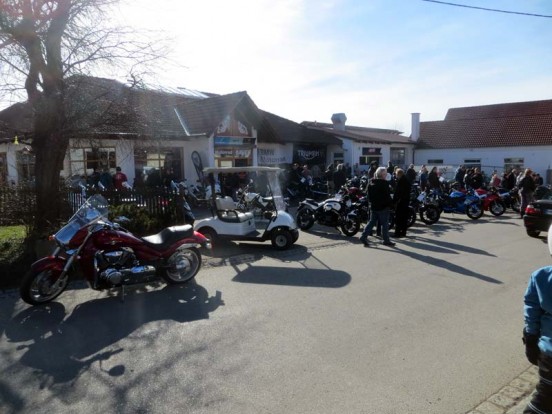 Motorradmesse Niederrieden bei Motorrad Bayer