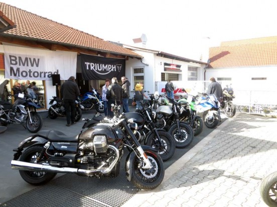 Motorradmesse Niederrieden bei Motorrad Bayer