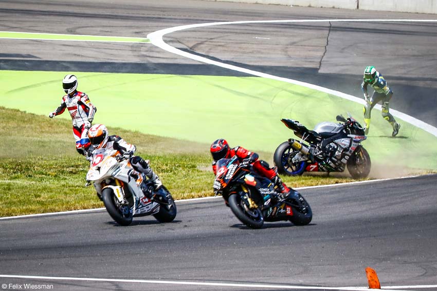 Marvin Fritz - Motorrad Bayer - Bikerbox Racing - Sturz Lausitzring (2)