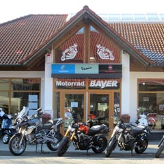 Motorrad Bayer Außenansicht